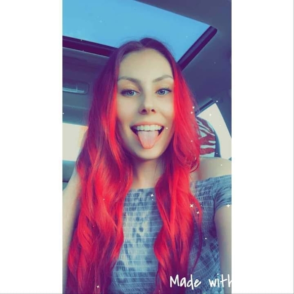 Meet your Posher, Marcella - Picture 1 of 1